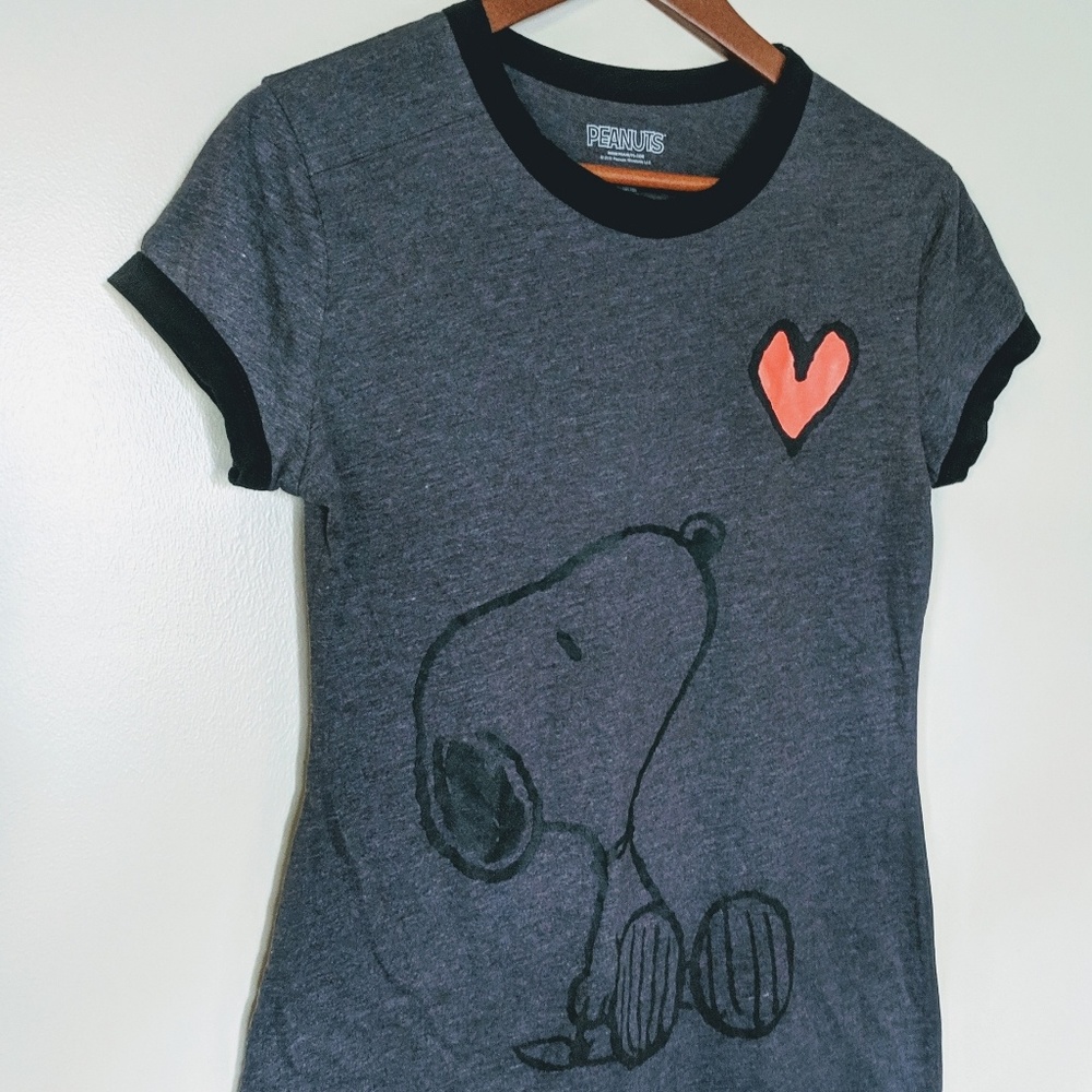 🥰Snoopy Love Graphic Tee🥰